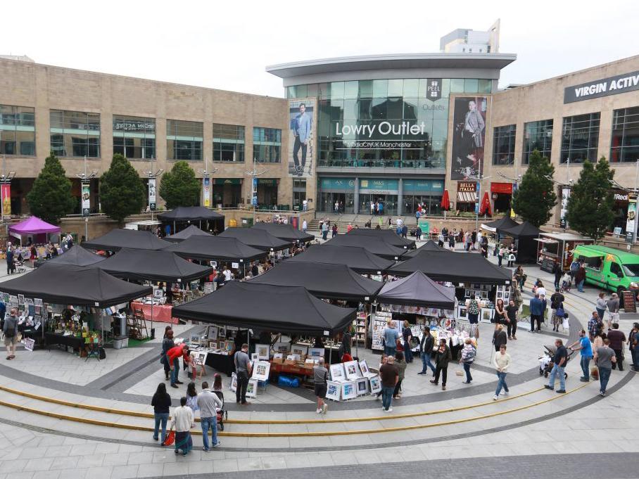 Media City Salford Quays Manchester Exterior photo